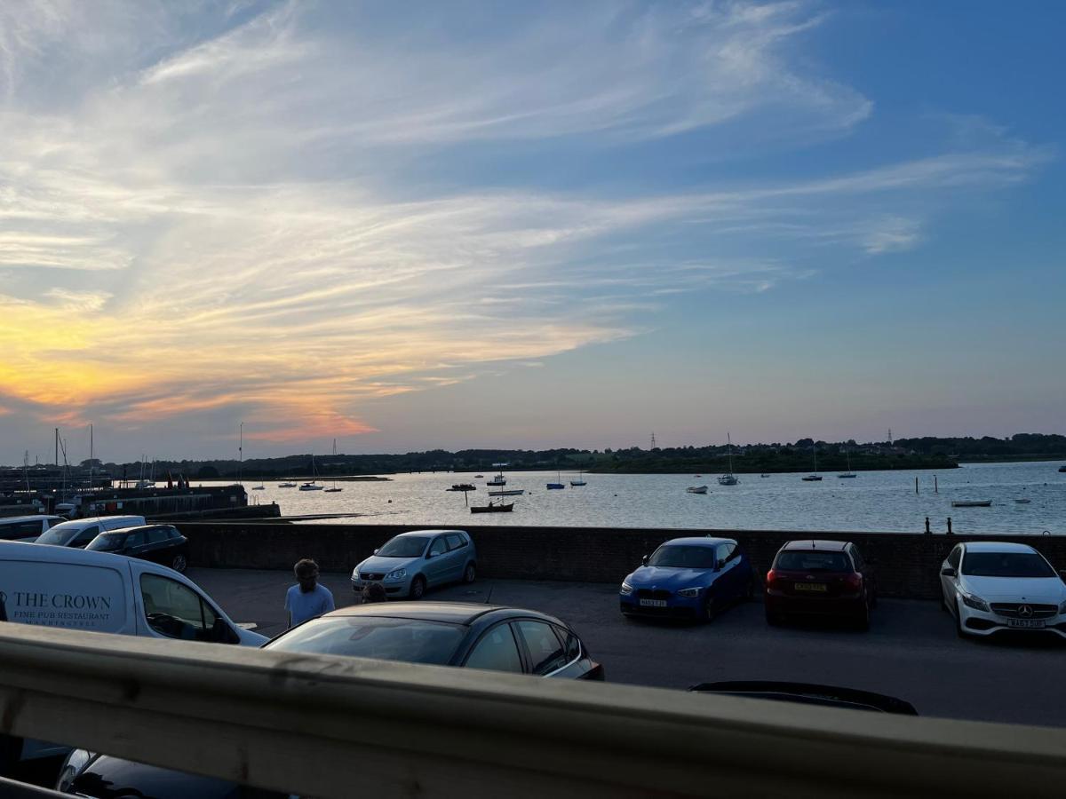 The Crown Pub And Hotel Manningtree エクステリア 写真