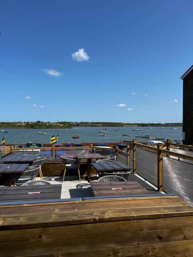 The Crown Pub And Hotel Manningtree エクステリア 写真